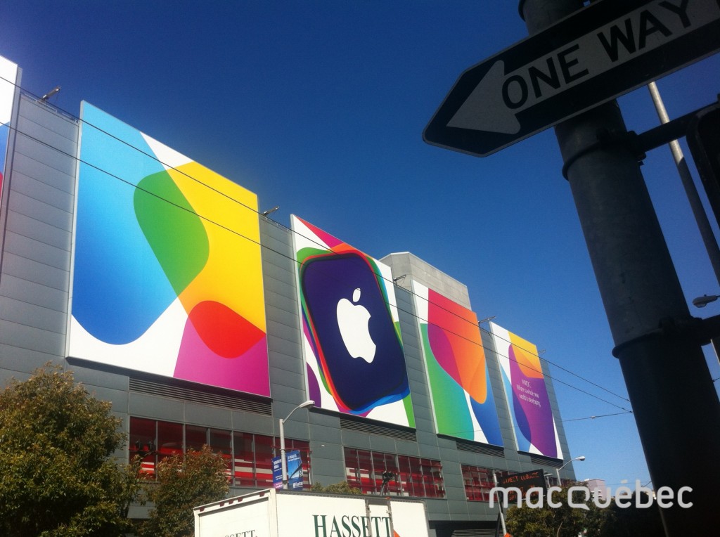 WWDC13_Moscone_Center_Banner_Apple_Multicolore