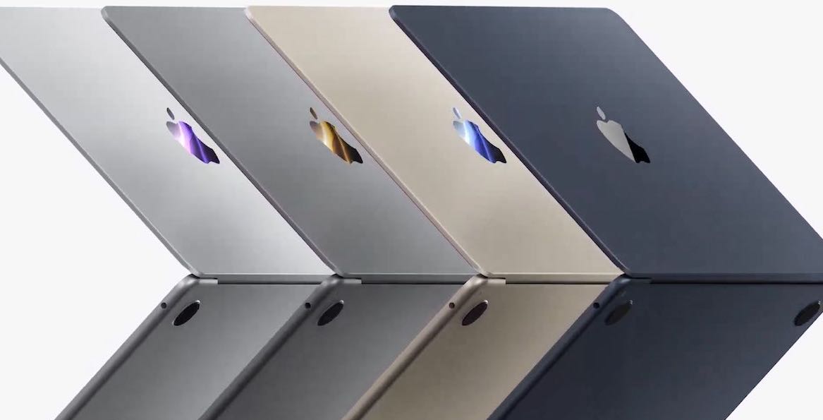 Image du MacBook Air avec puce M2 en quatre coloris